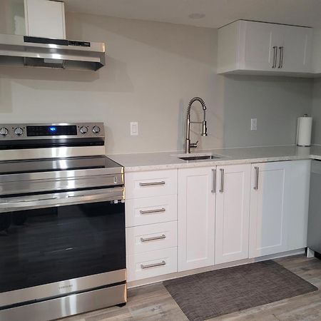 Boardwalk Homes - Executive Townhomes كيتشنر المظهر الخارجي الصورة