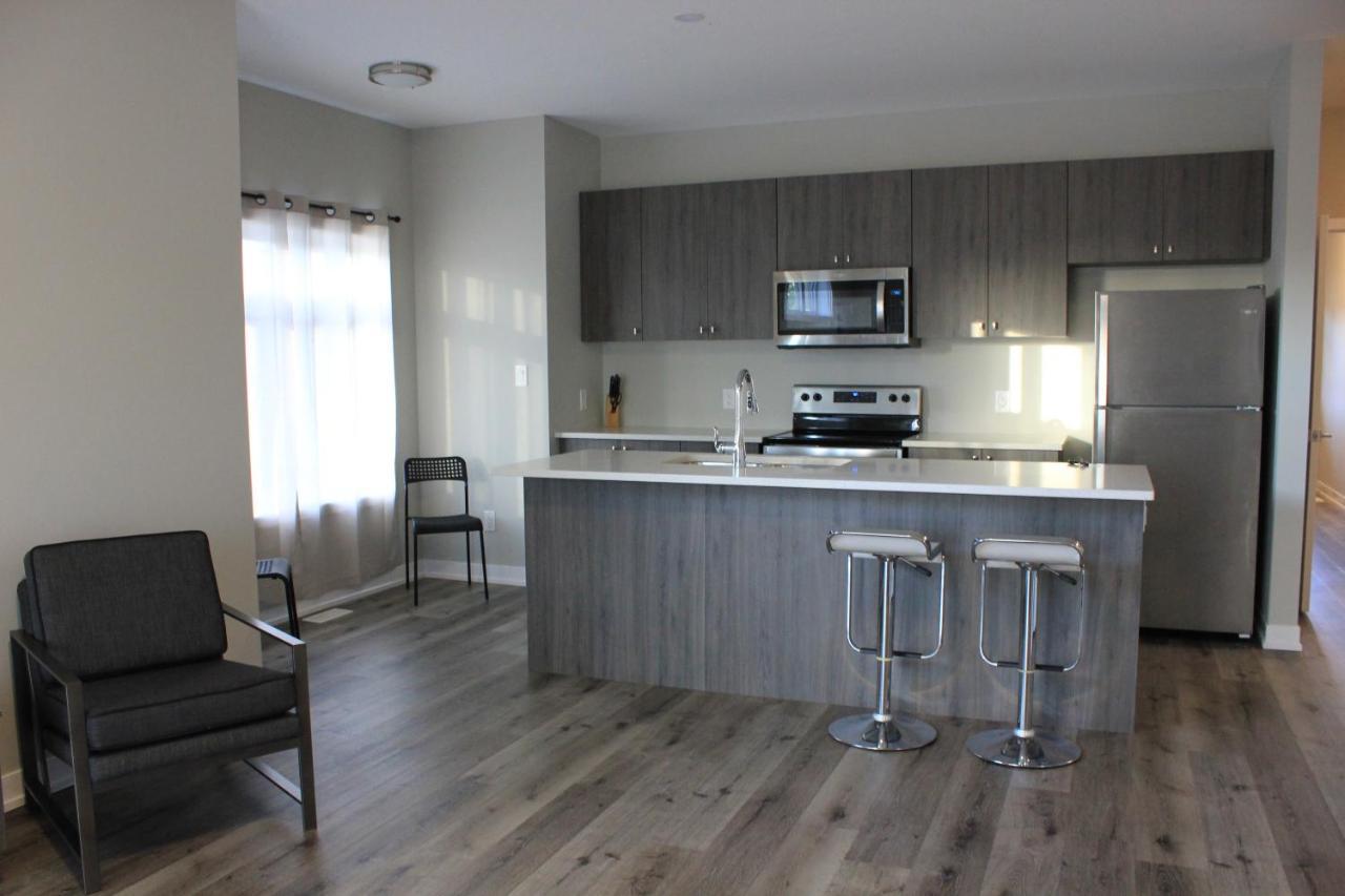 Boardwalk Homes - Executive Townhomes كيتشنر المظهر الخارجي الصورة